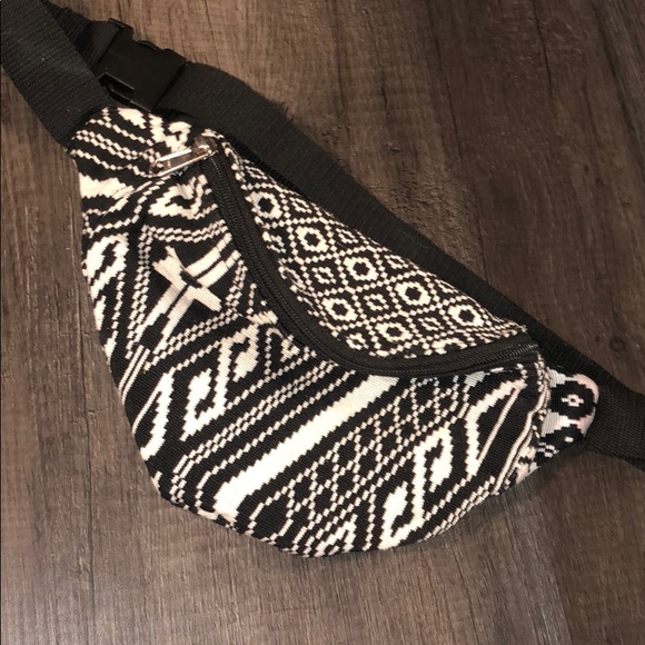 Fanny Pack - Picture 1 of 2